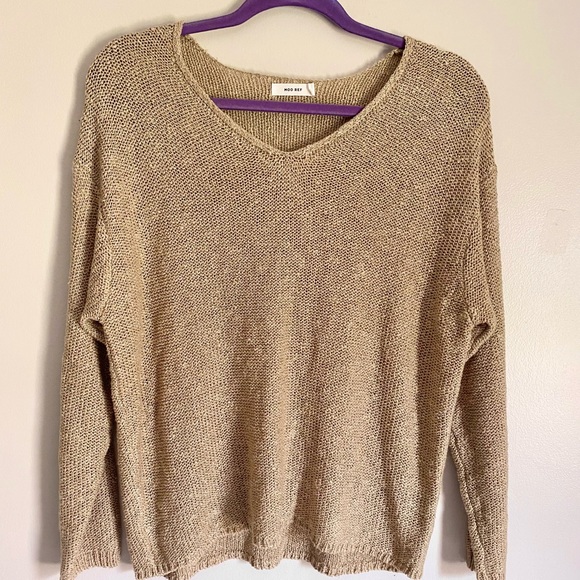 3-Piece Bundle | Mint & Cream | Relaxed fit tops | S/M | $28/each - Picture 5 of 8